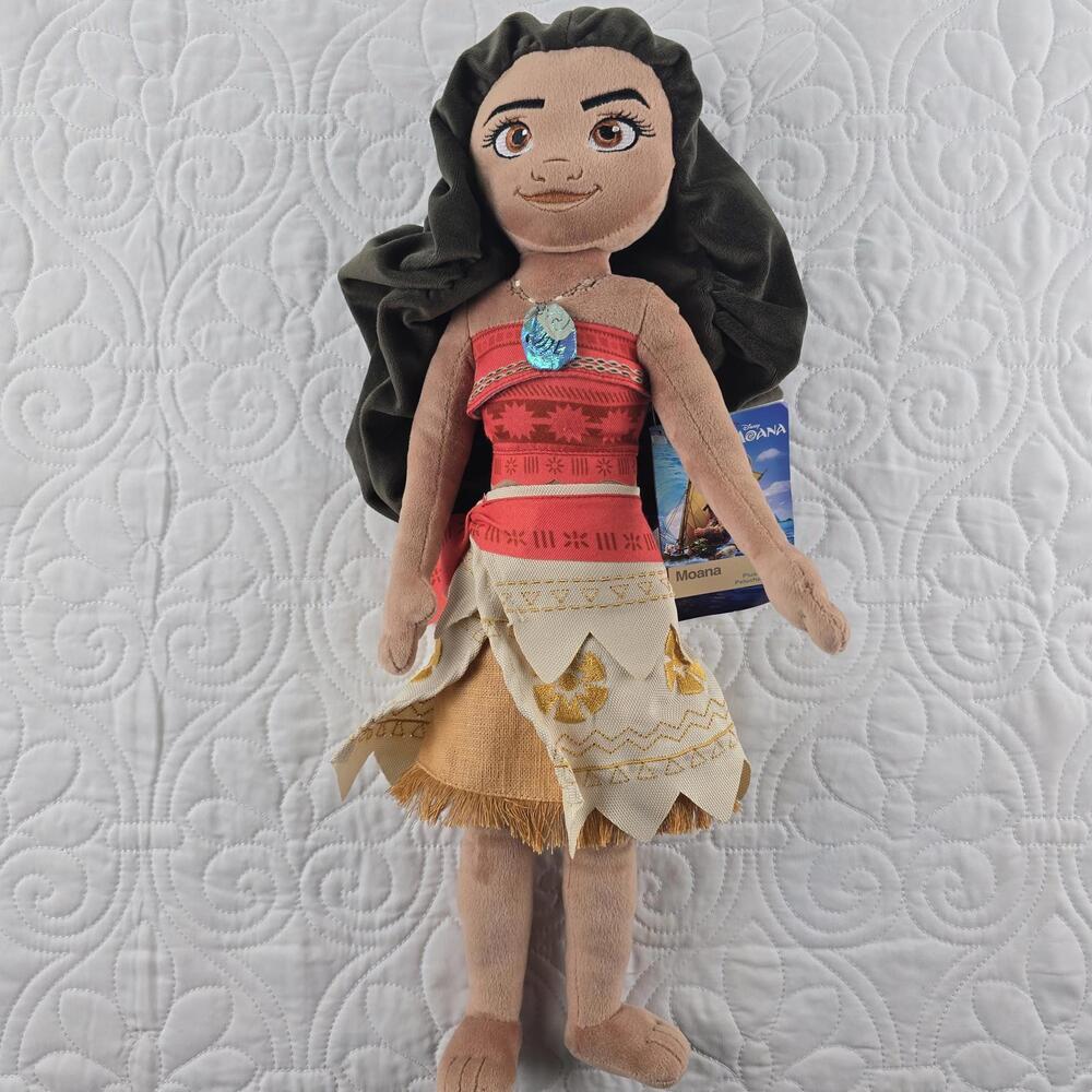 NWT Disney Store 18"Moana Plush Doll Soft Toy Heart of Te Fiti Necklace